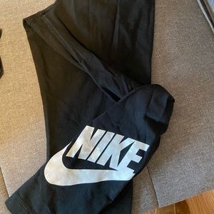 Nike leggings